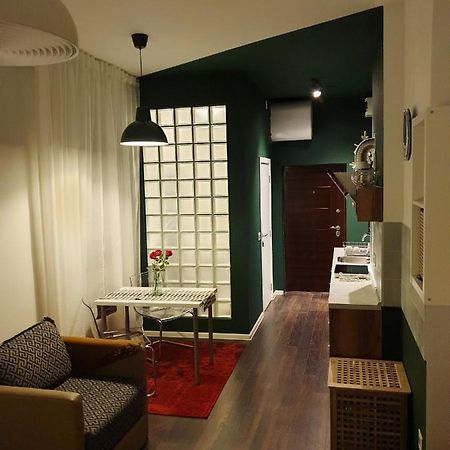 Studio appartment Savski Trg Belgrad Exteriör bild