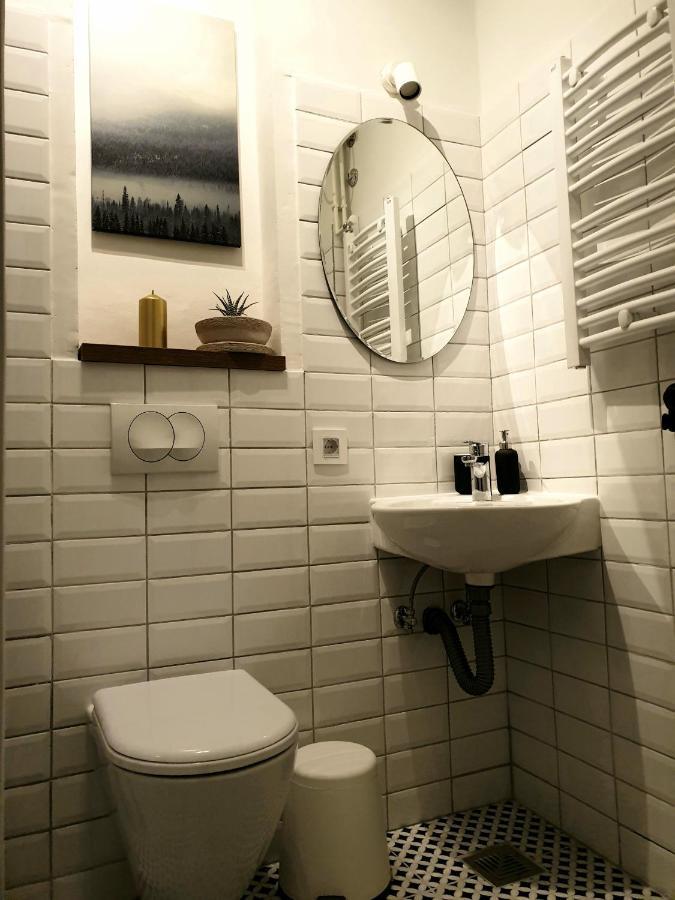 Studio appartment Savski Trg Belgrad Exteriör bild